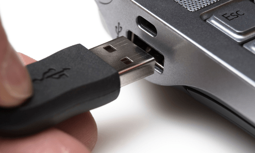 put the USB in